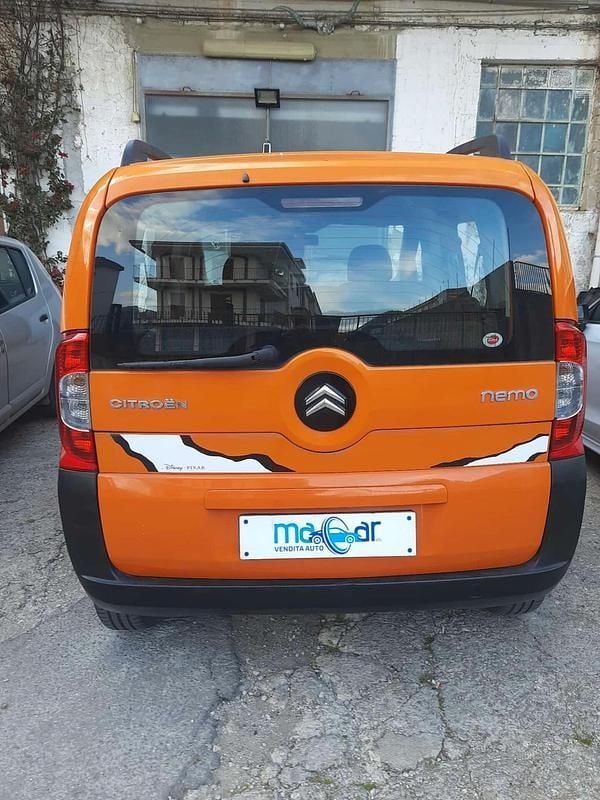 Usata Citroën Nemo 70 CV (51 kW) 2009 Arancione Monovolume