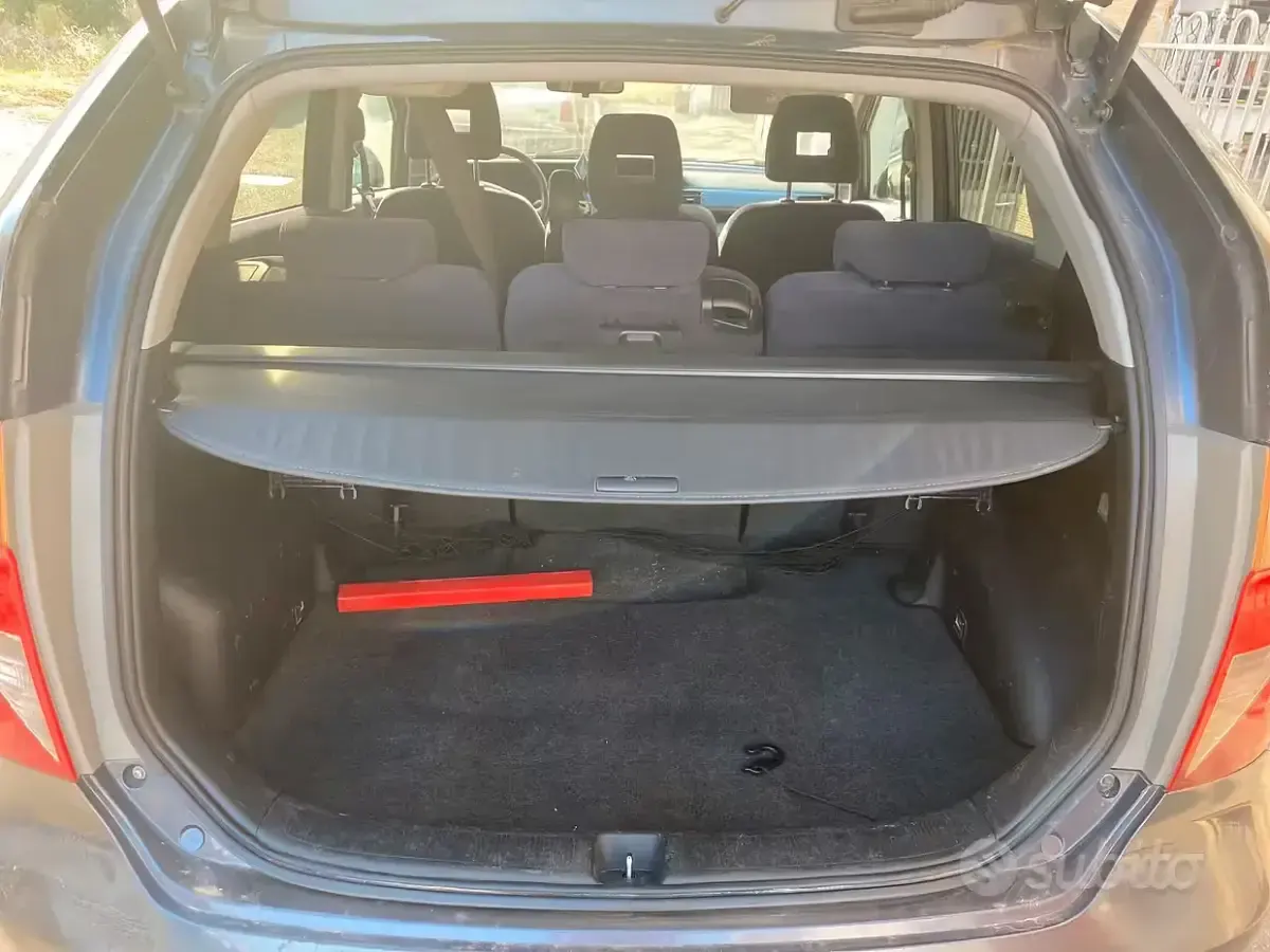 Usata Honda FR-V 140 CV (102 kW) 2008 Grigio Monovolume