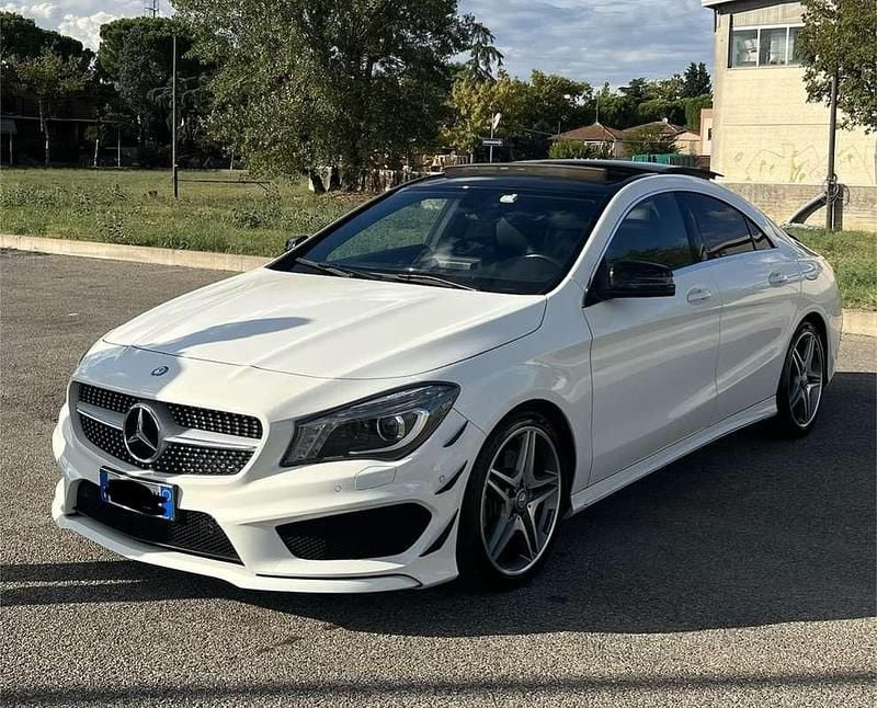 Usata Mercedes CLA220 Premium 170 CV (125 kW) 2014 Berlina