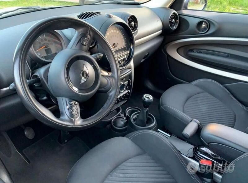 Usata Mini Paceman 120 CV (88 kW) 2015 Nero Utilitaria