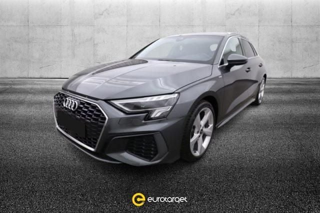 Usata Audi A3 e-tron S-Line 150 CV (110 kW) 2023 Grigio Utilitaria