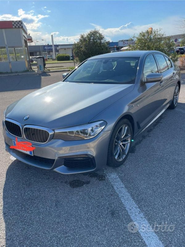 Grigio Usata 2019 BMW 518 M Sport Tre volumi | 26.990 € (Molto cara) - Immagine 1/4