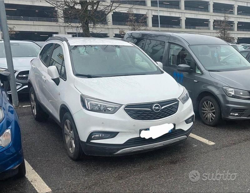 Usata Opel Mokka 116 CV (85 kW) 2017 Bianco SUV