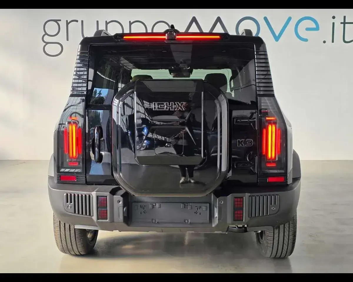 Nuova ICH-X K3 238 CV (175 kW) 2026 Nero SUV