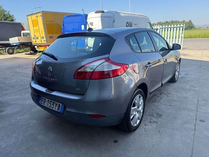 Usata Renault Mégane 110 CV (80 kW) 2013 Grigio Berlina