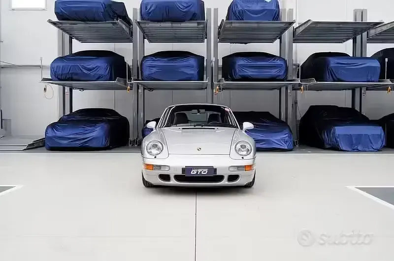 Usata Porsche 993 286 CV (210 kW) 1997 Grigio Coupé