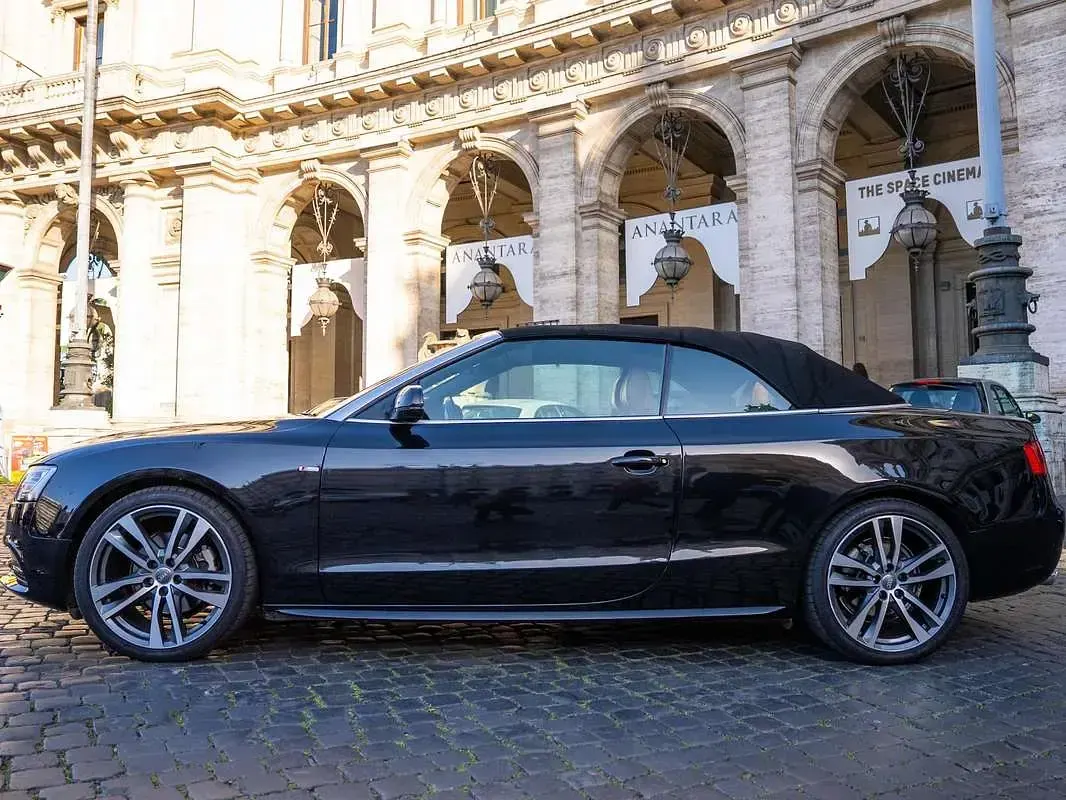 Usata Audi A5 Cabriolet Advanced Plus 177 CV (130 kW) 2012 Nero Cabrio