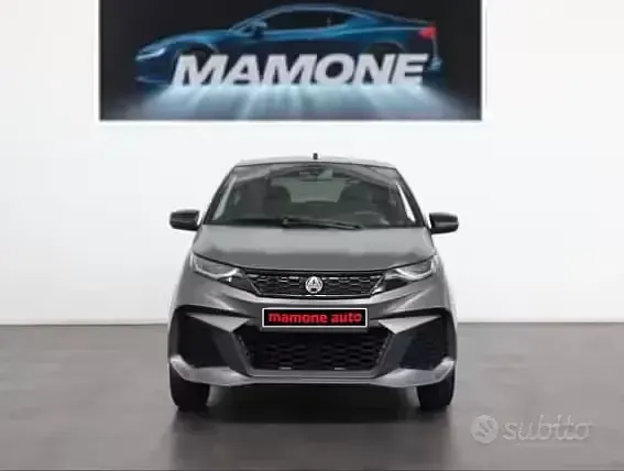 Nuova Aixam Coupe 2026 Grigio Berlina