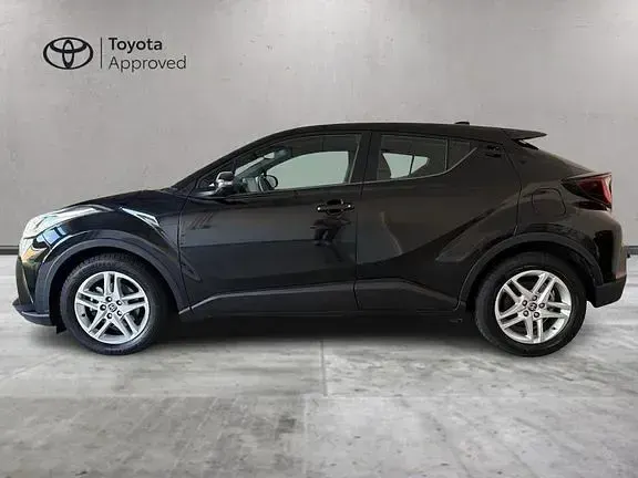 Usata Toyota C-HR Active 122 CV (89 kW) 2020 Nero SUV