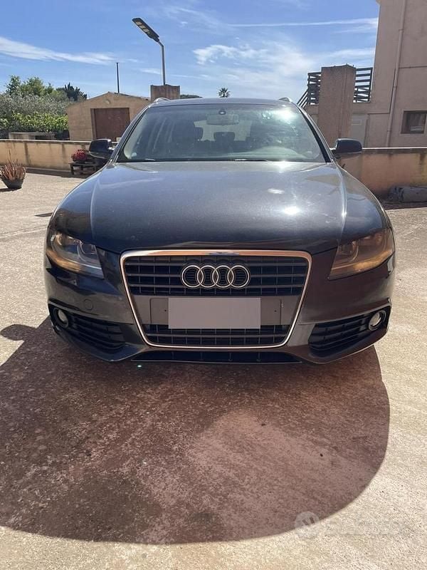 Usata Audi A4 120 CV (88 kW) 2009 Nero Station wagon