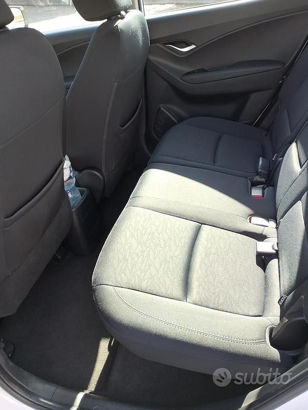 Usata Hyundai ix20 90 CV (66 kW) 2014 Bianco Utilitaria