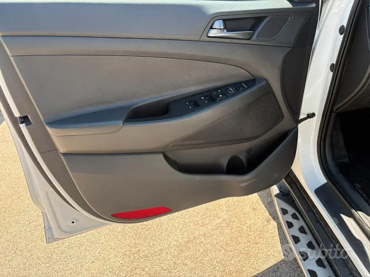 Occasion Hyundai Tucson Xpossible 141 ch (103 kW) 2018 Blanc SUV