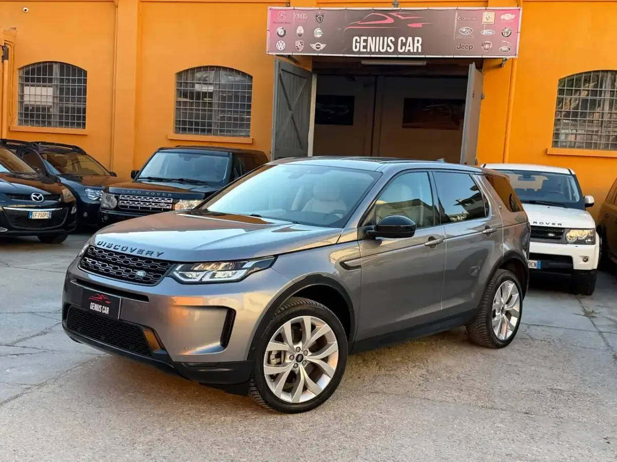 Usata Land Rover Discovery 5 HSE 149 CV (109 kW) 2021 Grigio SUV