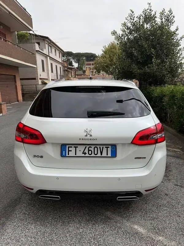 Usata Peugeot 308 SW Allure 131 CV (96 kW) 2018 Bianco Station wagon