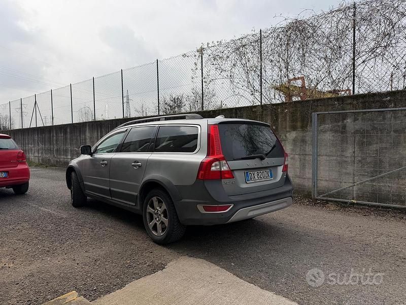 Usata Volvo XC70 Ocean Race 185 CV (136 kW) 2009 Grigio Station wagon