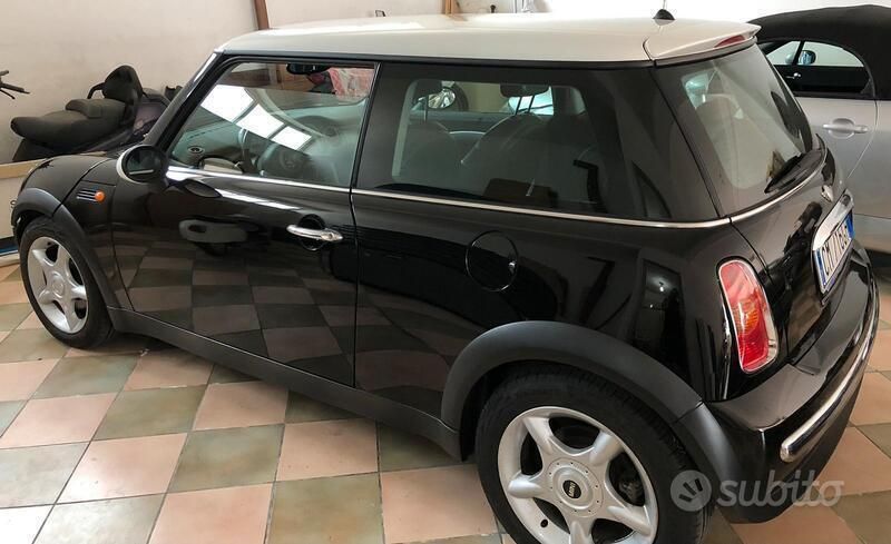 Usata Mini Cooper 2006 Utilitaria