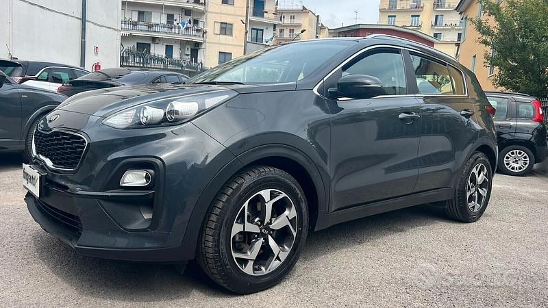 Usata Kia Sportage 136 CV (100 kW) 2021 Grigio SUV