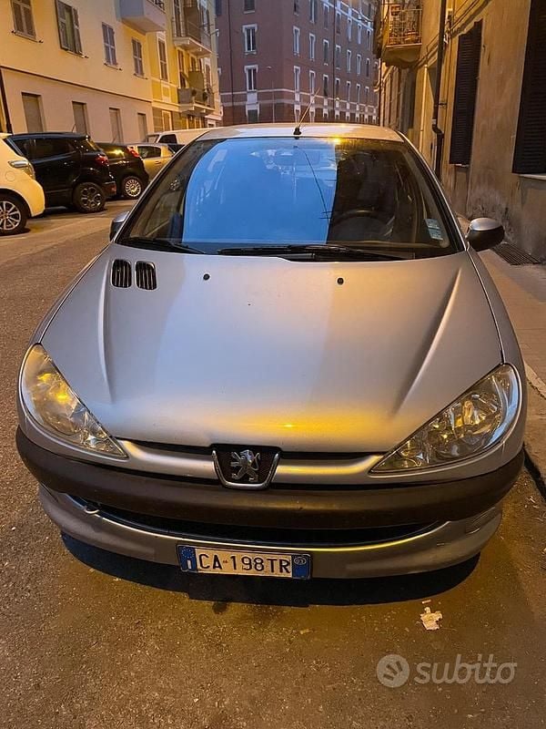 Usata Peugeot 206 68 CV (50 kW) 2003 Berlina