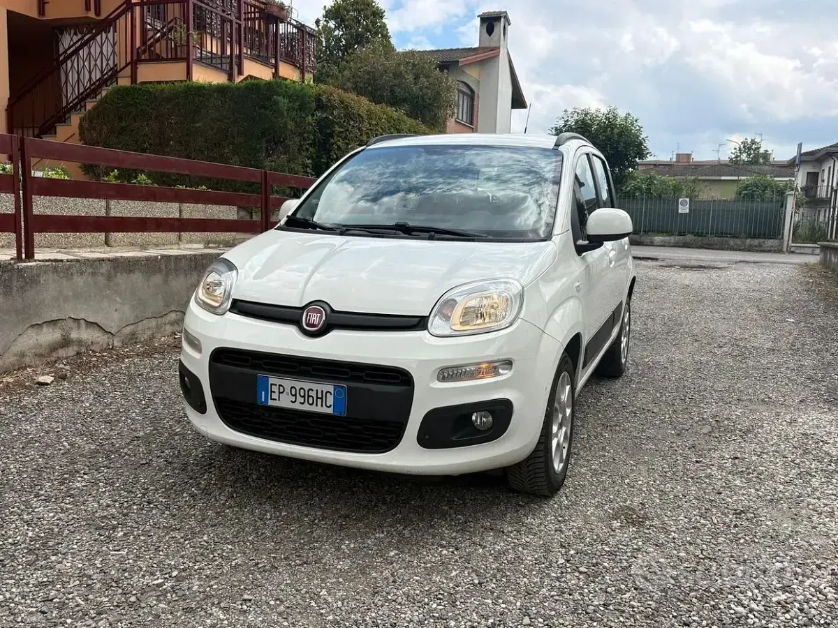Usata Fiat Panda Lounge 85 CV (62 kW) 2013 Utilitaria