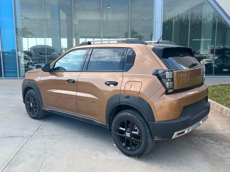 Nuova Fiat Grande Panda Icon 101 CV (74 kW) 2026 Bronze Utilitaria