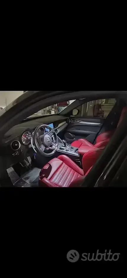 Usata Alfa Romeo Stelvio Veloce 209 CV (153 kW) 2022 Grigio SUV