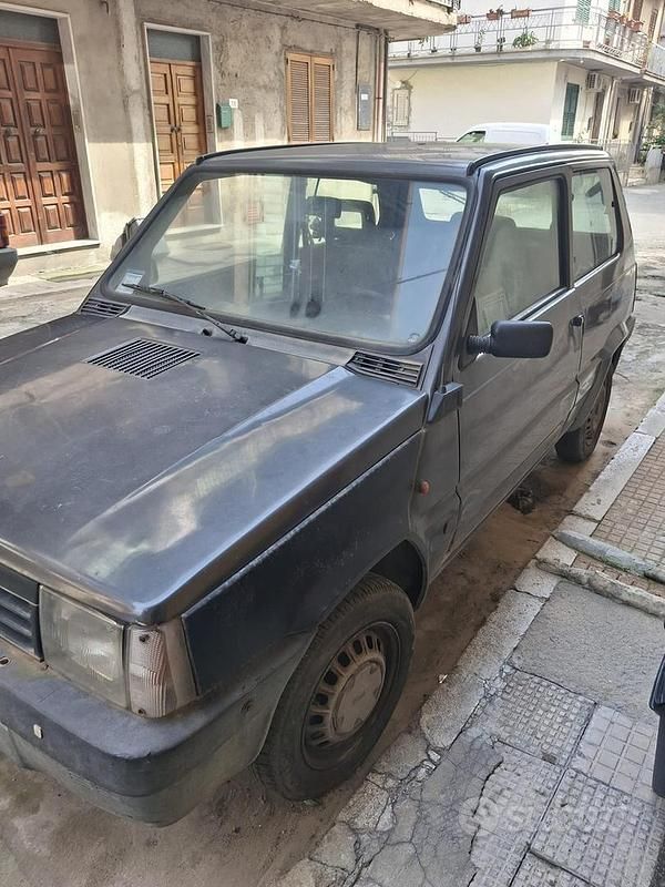Usata Fiat Panda 45 CV (33 kW) 1994 Grigio Berlina