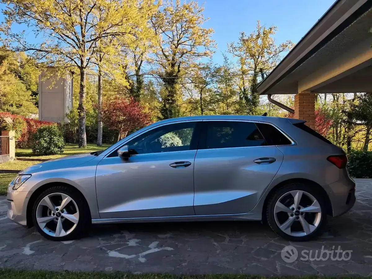 Usata Audi A3 150 CV (110 kW) 2021 Argento Berlina