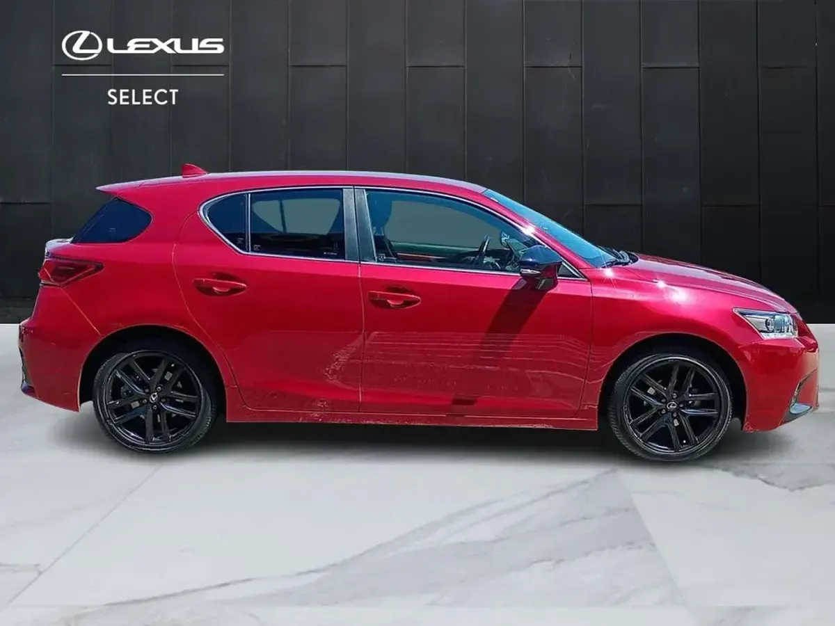 Usata Lexus CT200h Sport Line 99 CV (72 kW) 2020 Other Utilitaria
