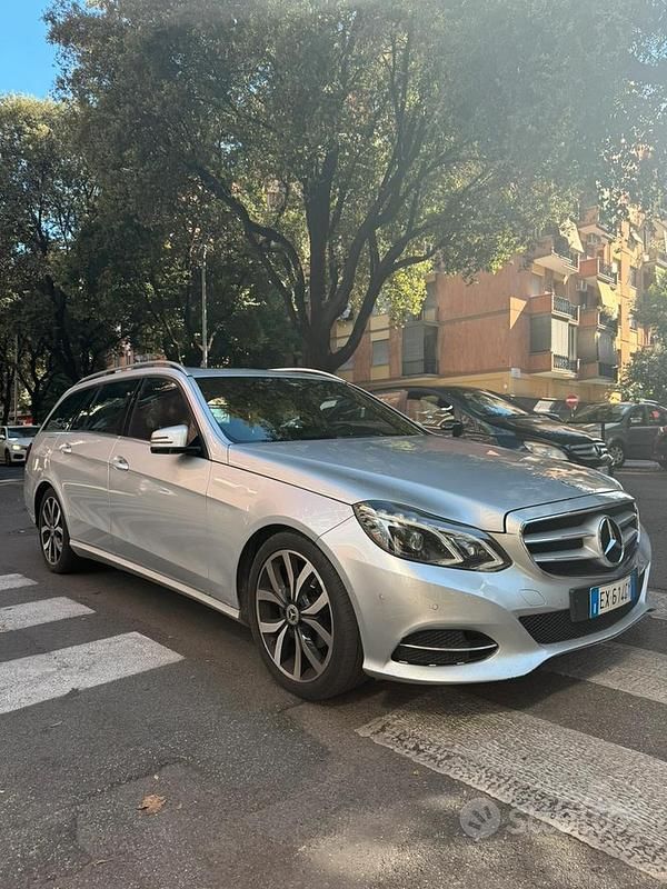 Occasion Mercedes E220 2014 Gris Break