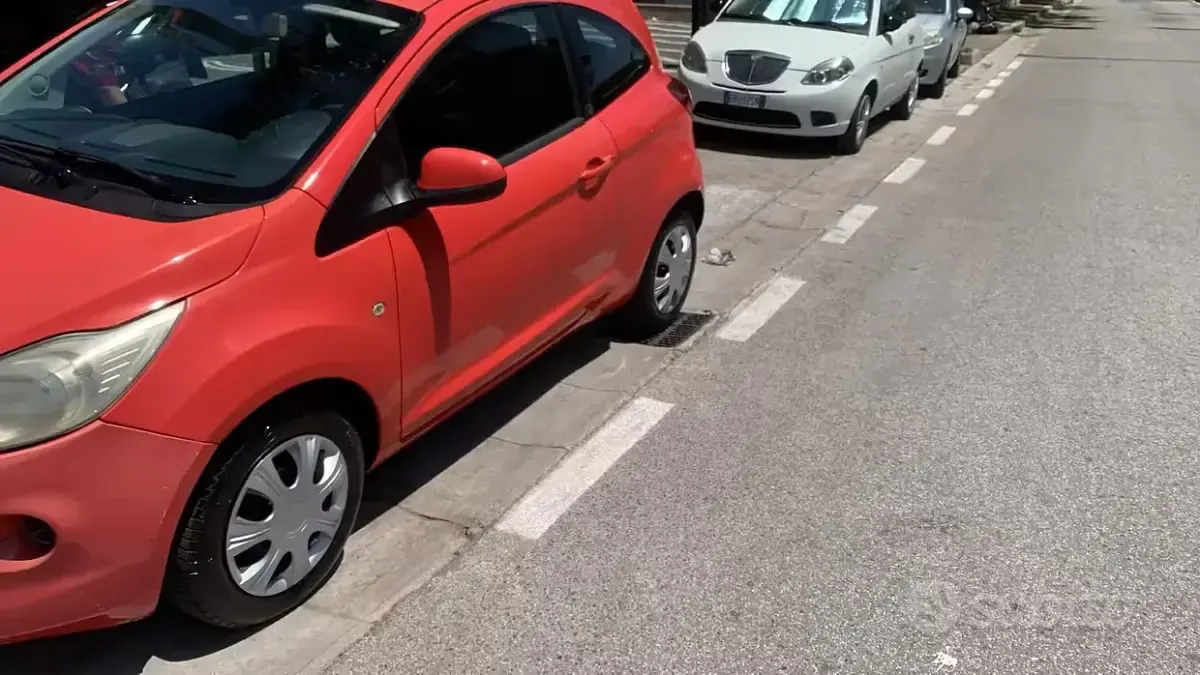 Usata Ford Ka 69 CV (50 kW) 2009 Rosso Utilitaria