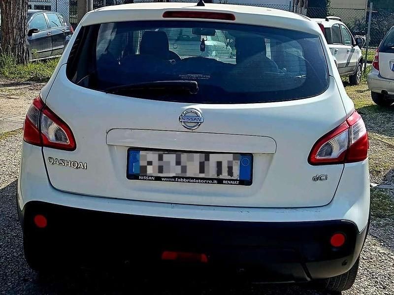 Usata Nissan Qashqai N-TEC 110 CV (80 kW) 2010 Bianco SUV