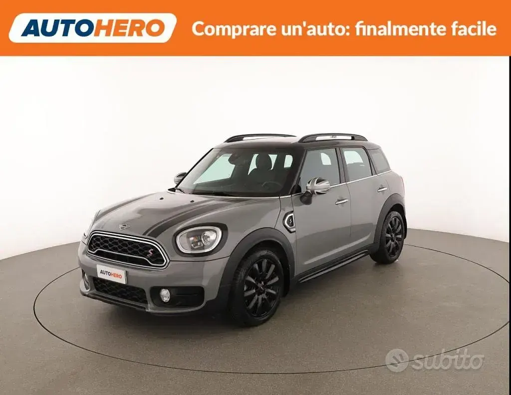 Usata Mini Countryman 190 CV (139 kW) 2019 Grigio SUV