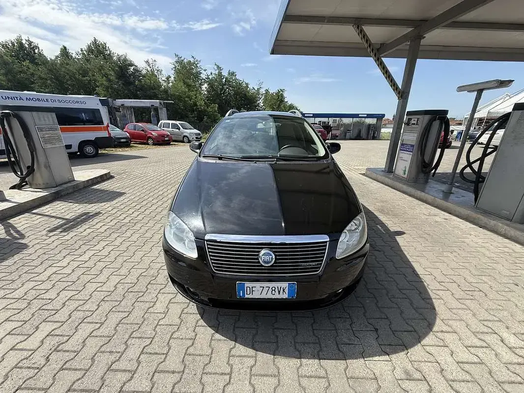 Usata Fiat Croma Dynamic 120 CV (88 kW) 2006 Station wagon
