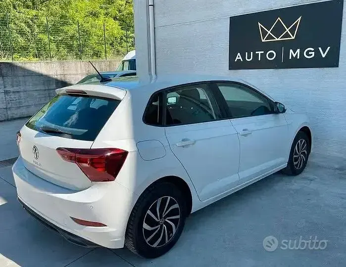 Usata VW Polo Style 95 CV (69 kW) 2023 Bianco Utilitaria
