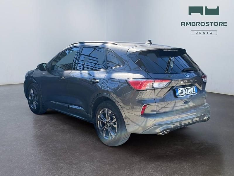Usata Ford Kuga ST-Line 190 CV (139 kW) 2023 Magnetic grey SUV