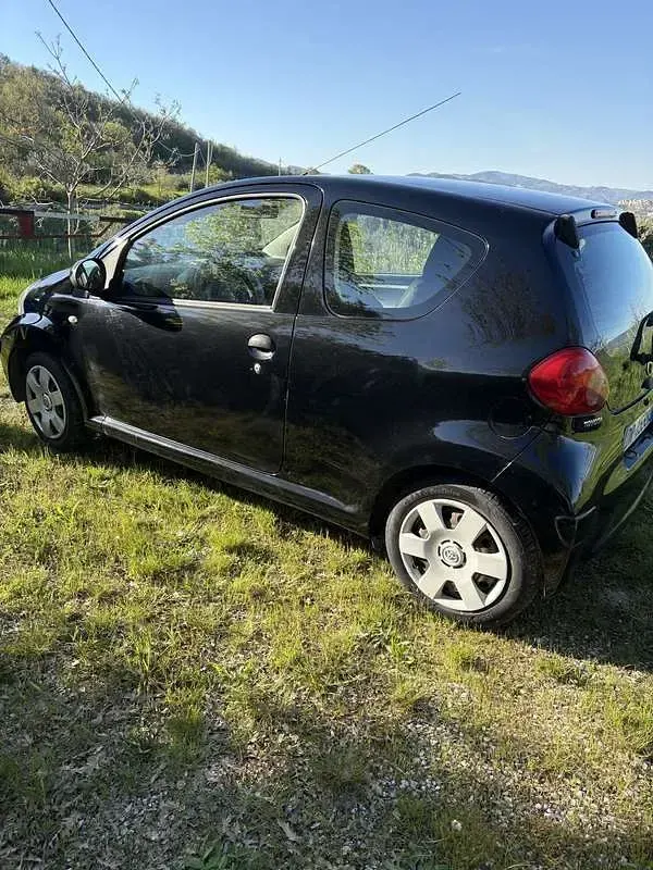 Usata Toyota Aygo 68 CV (50 kW) 2008 Utilitaria