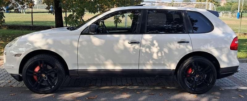 Bianco Usata 2008 Porsche Cayenne Turbo SUV | 18.000 € (Super prezzo) - Immagine 1/4
