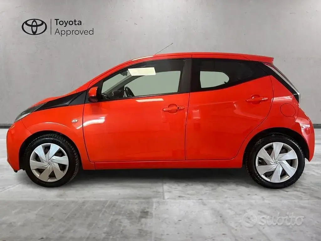 Usata Toyota Aygo X-play 69 CV (50 kW) 2015 Altro Utilitaria