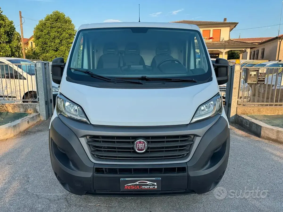 Usata Fiat Ducato 33 140 CV (102 kW) 2021 Bianco Furgone