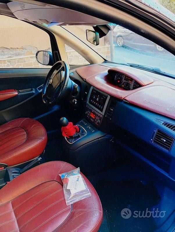 Usata Lancia Musa 90 CV (66 kW) 2010 Monovolume