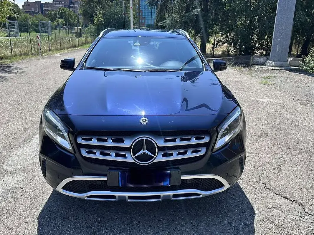 Usata Mercedes GLA180 109 CV (80 kW) 2018 SUV