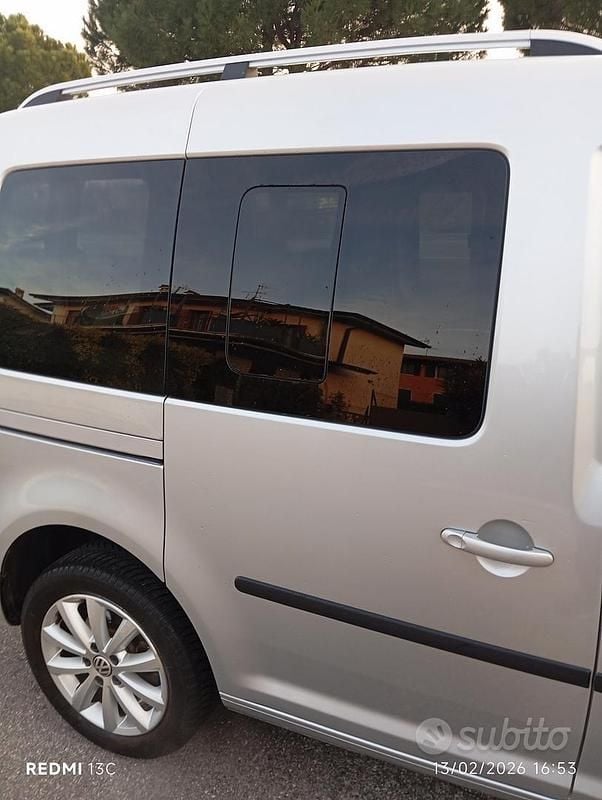 Usata VW Caddy 109 CV (80 kW) 2013 Grigio Monovolume