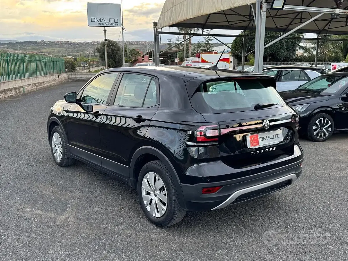 Usata VW T-Cross Style 95 CV (69 kW) 2020 Nero SUV