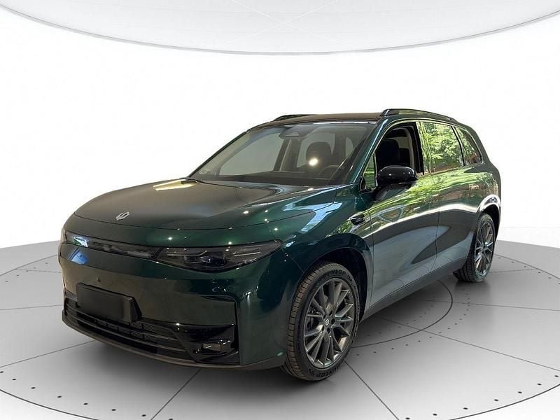 Nuova Leapmotor C10 2025 Glazed green SUV