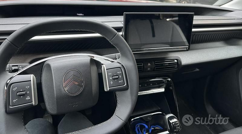 Usata Citroën C3 101 CV (74 kW) 2025 Rosso SUV