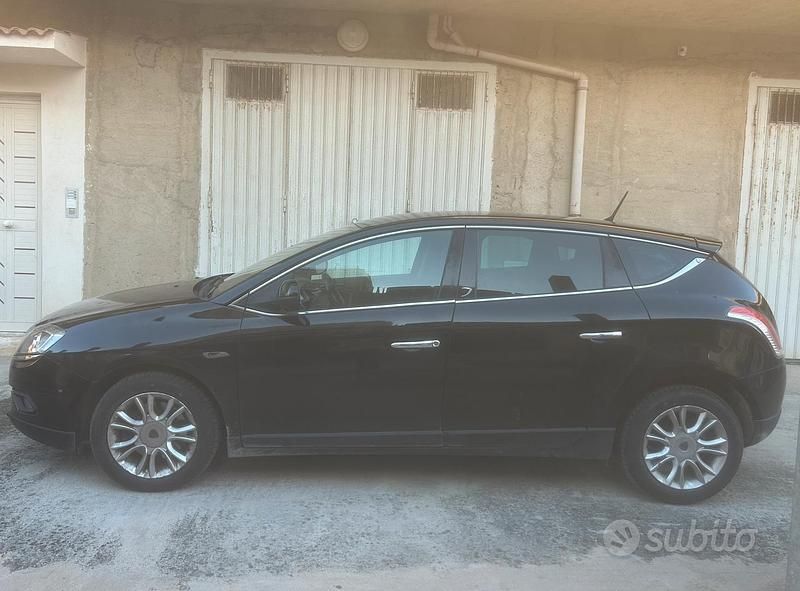 Usata Lancia Delta 2012 Nero Utilitaria