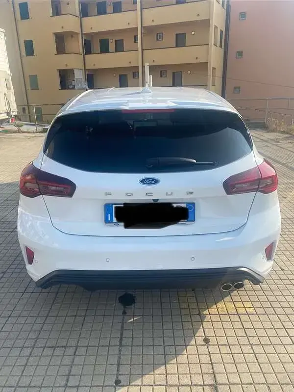 Usata Ford Focus ST-Line X 125 CV (91 kW) 2024 Berlina