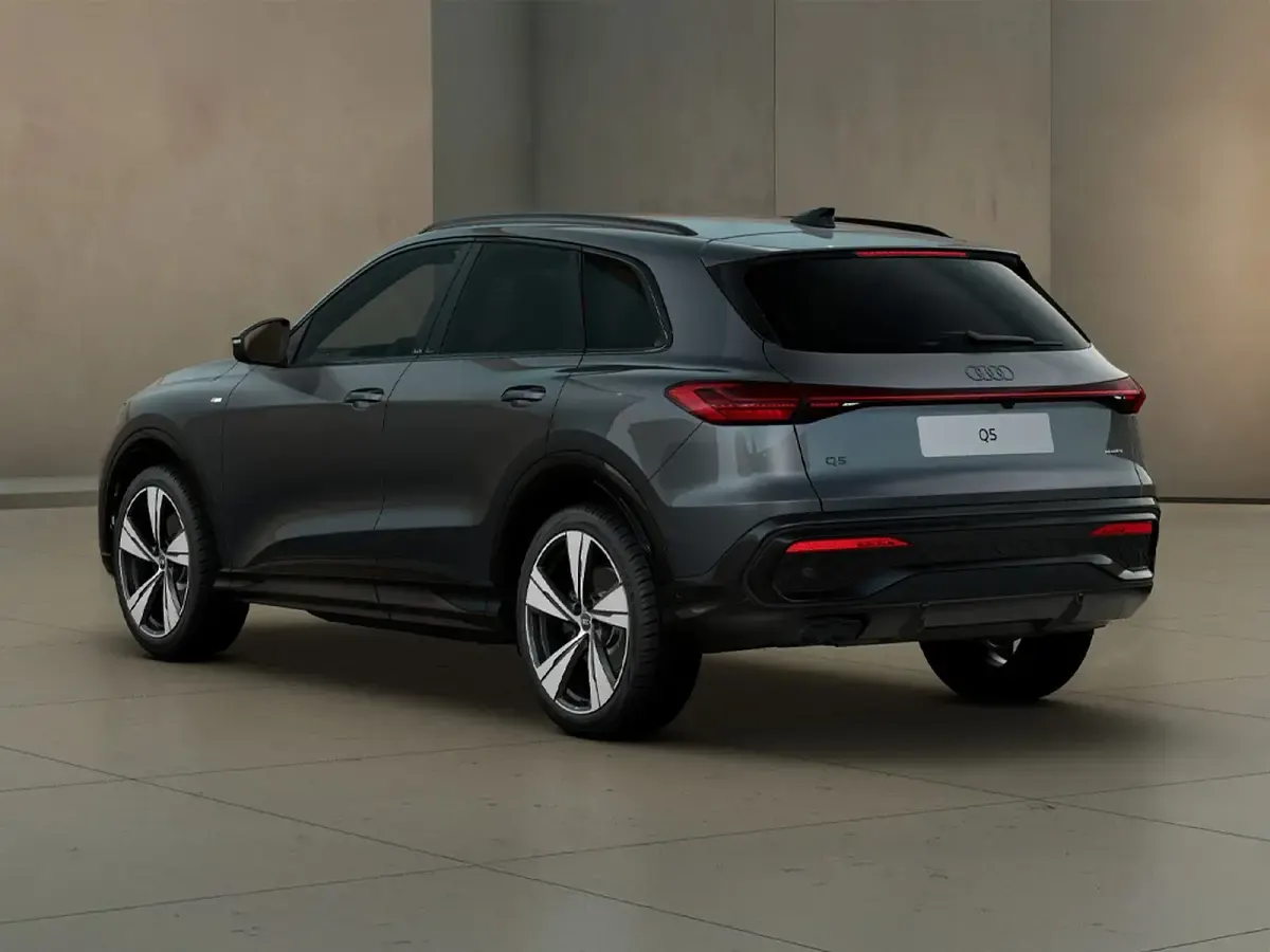 Nuova Audi Q5 S-Line 204 CV (150 kW) 2026 Grigio SUV