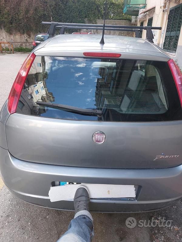 Usata Fiat Grande Punto 65 CV (47 kW) 2008 Grigio Utilitaria