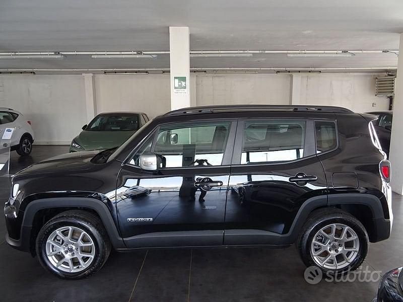 Usata Jeep Renegade Limited 190 CV (139 kW) 2022 Nero SUV